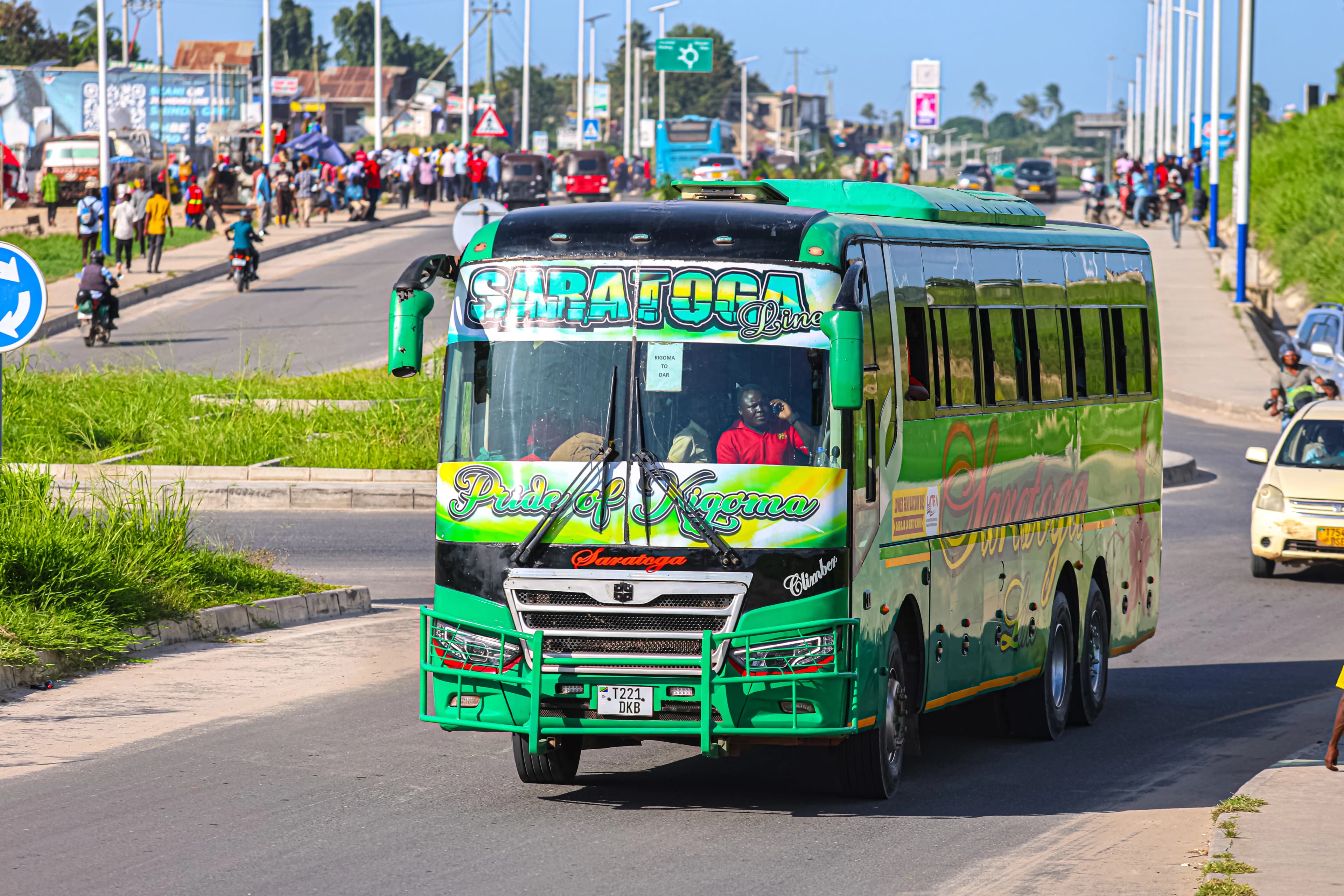 Basi la bluu la Saratoga