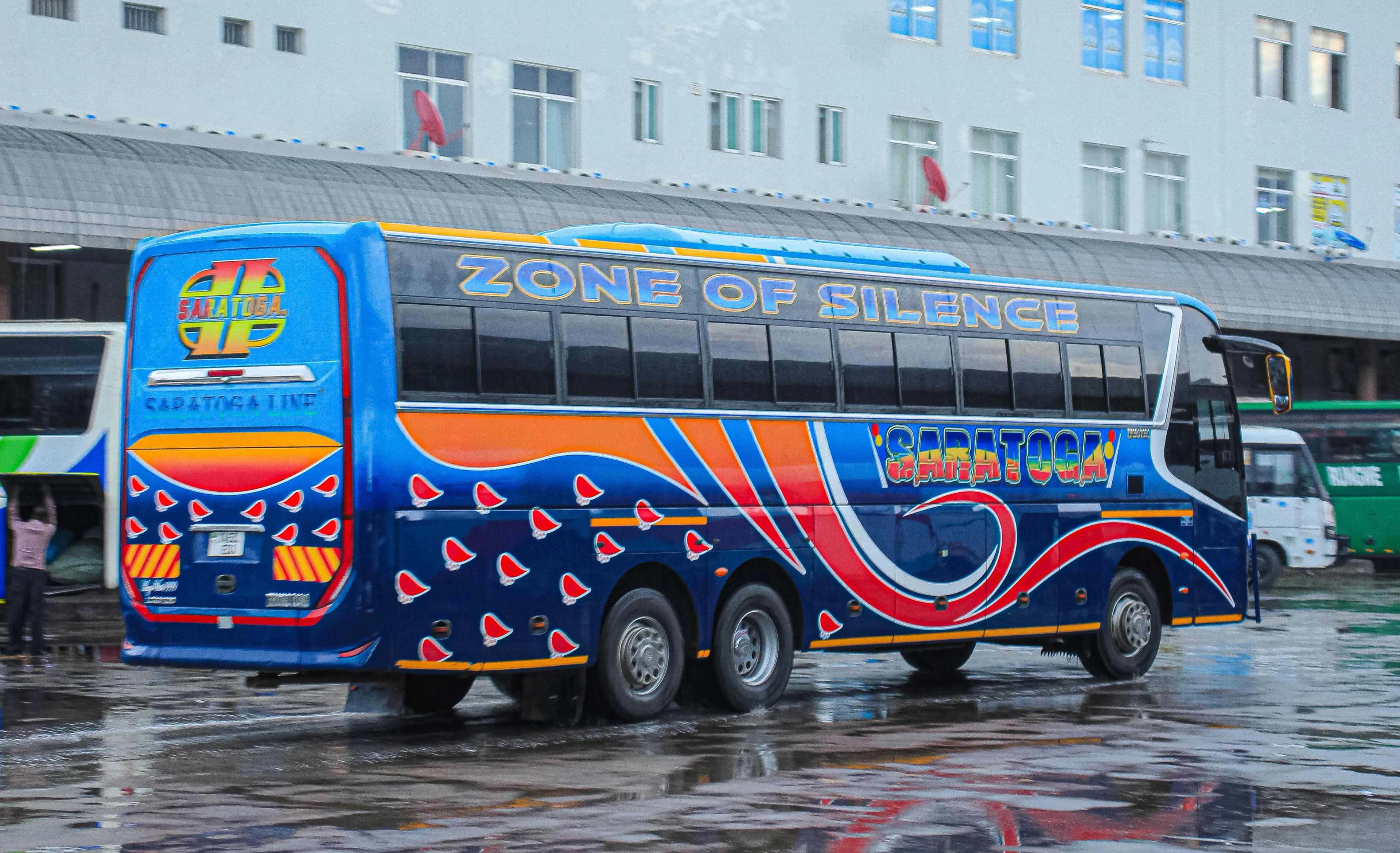 Magari ya mabasi ya bluu ya Saratoga